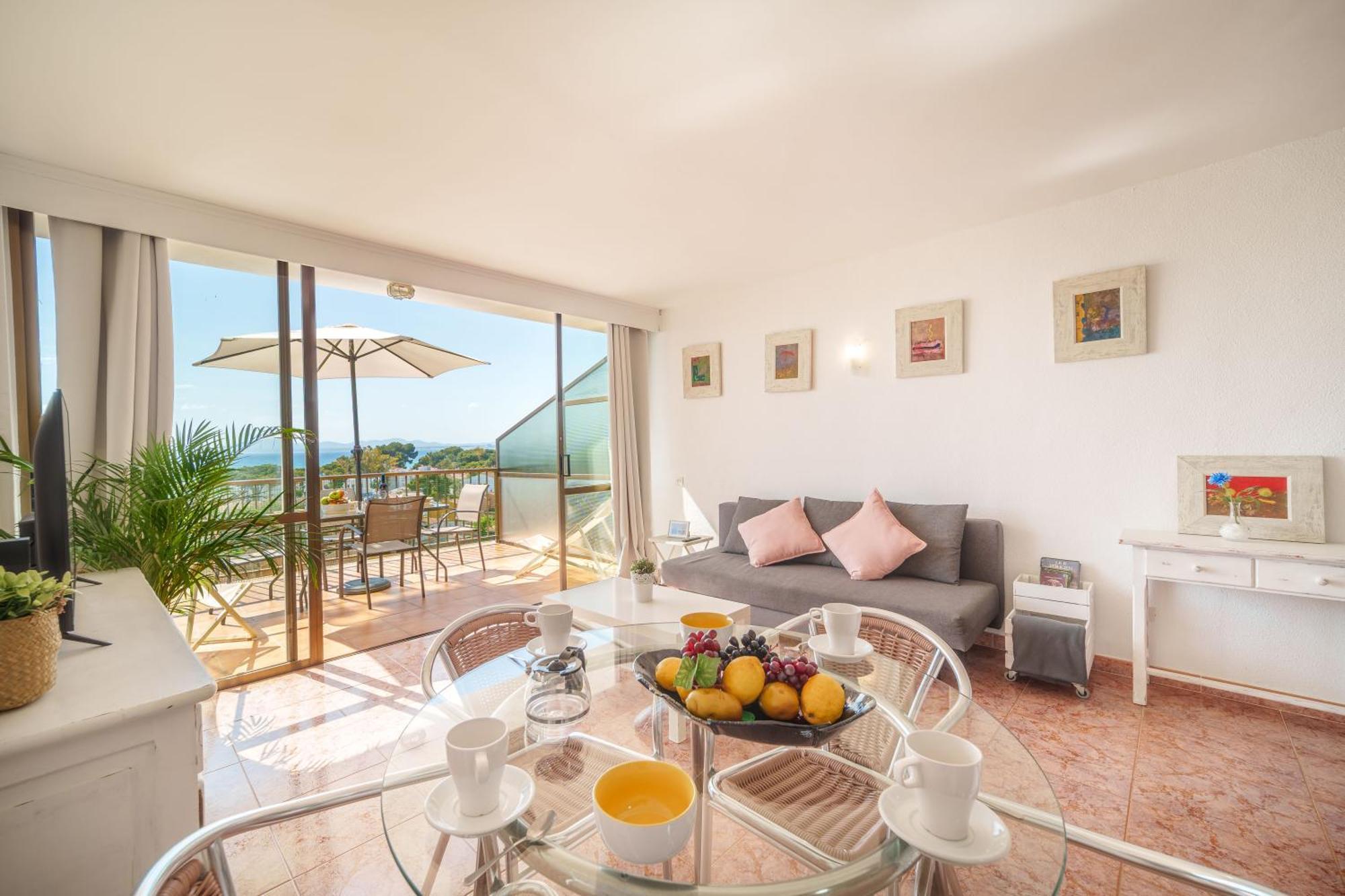 Apartment The Shell Ii, Beach Views And Pool Alcúdia Exteriér fotografie